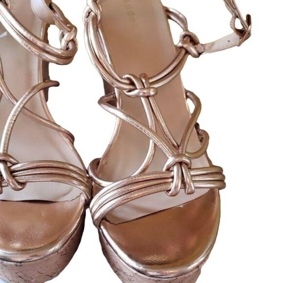 Madden Girl Metallic Gold Sandals sz 9 - Picture 4 of 4
